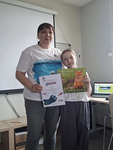 Напечатаны определитель следов и игра, подготовленные юннатами Кроноцкого заповедника . Фото 8