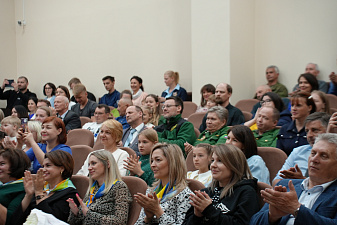 В День эколога в Минприроды Камчатского края наградили юных защитников природы. Фото 4