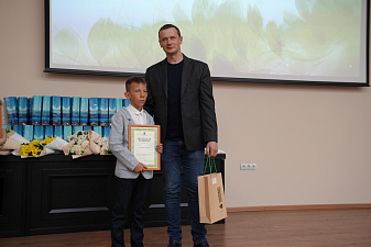 В День эколога в Минприроды Камчатского края наградили юных защитников природы. Фото 1